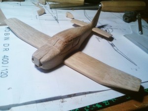 assemblage avion bois Robin DR-400